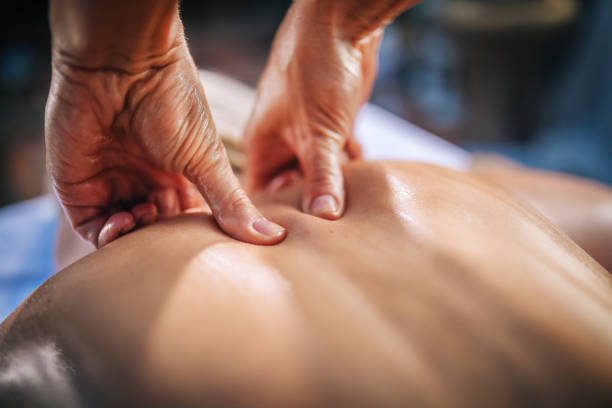 Thai Massage und Glückshormone: Warum Berührung glücklich macht